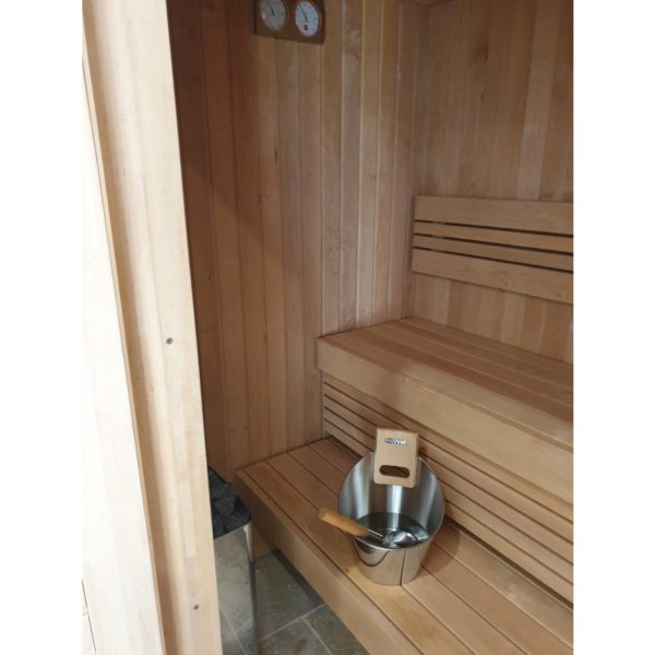 Löyly sauna France fabriquant de sauna sur mesure, fabrication de bancs de sauna, lambris aulne ou tremble façade éclairage sauna et accessoires sauna